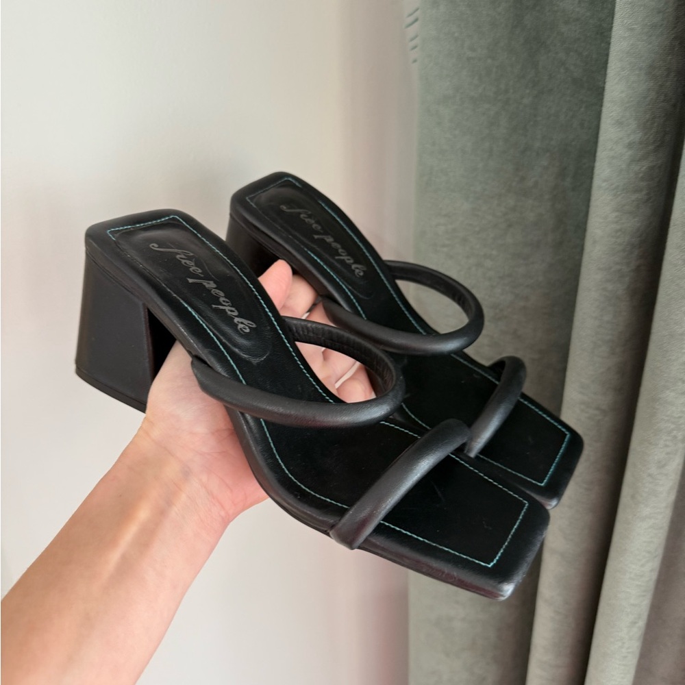 Free People Parker Double Strap Heels - Black - EU Size 37.5/ US Size 7 - Picture 5 of 13